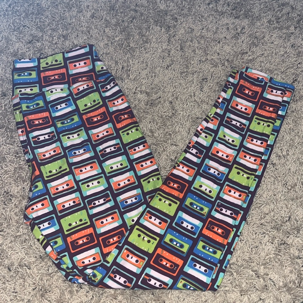Lularoe cassette tape leggingss
